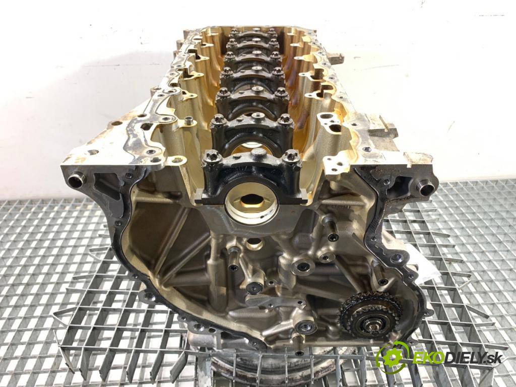 BMW F30 sedan 2017 240 kW 340 i xDrive 2998 blok Motor 8602099 B58B30A (Blok motora)