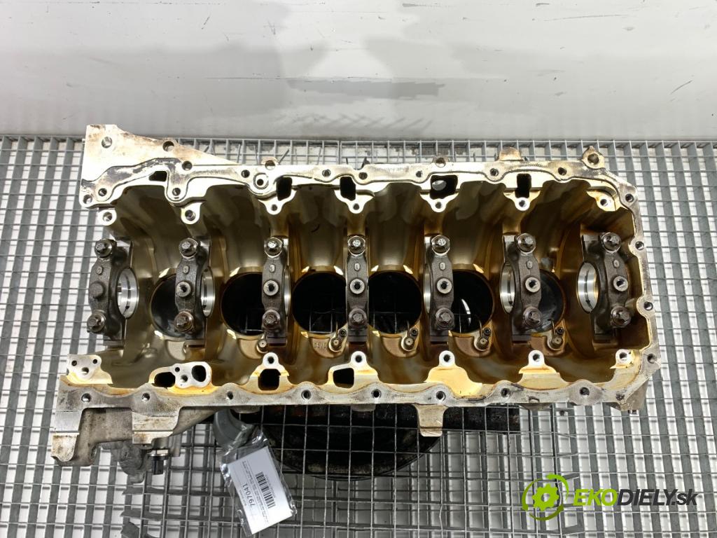 BMW F30 sedan 2017 240 kW 340 i xDrive 2998 blok Motor 8602099 B58B30A (Blok motora)