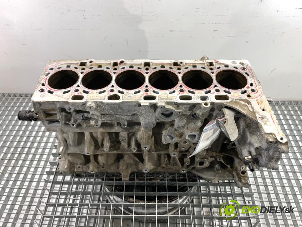 BMW F30 sedan 2017 240 kW 340 i xDrive 2998 blok Motor 8602099 B58B30A (Blok motora)