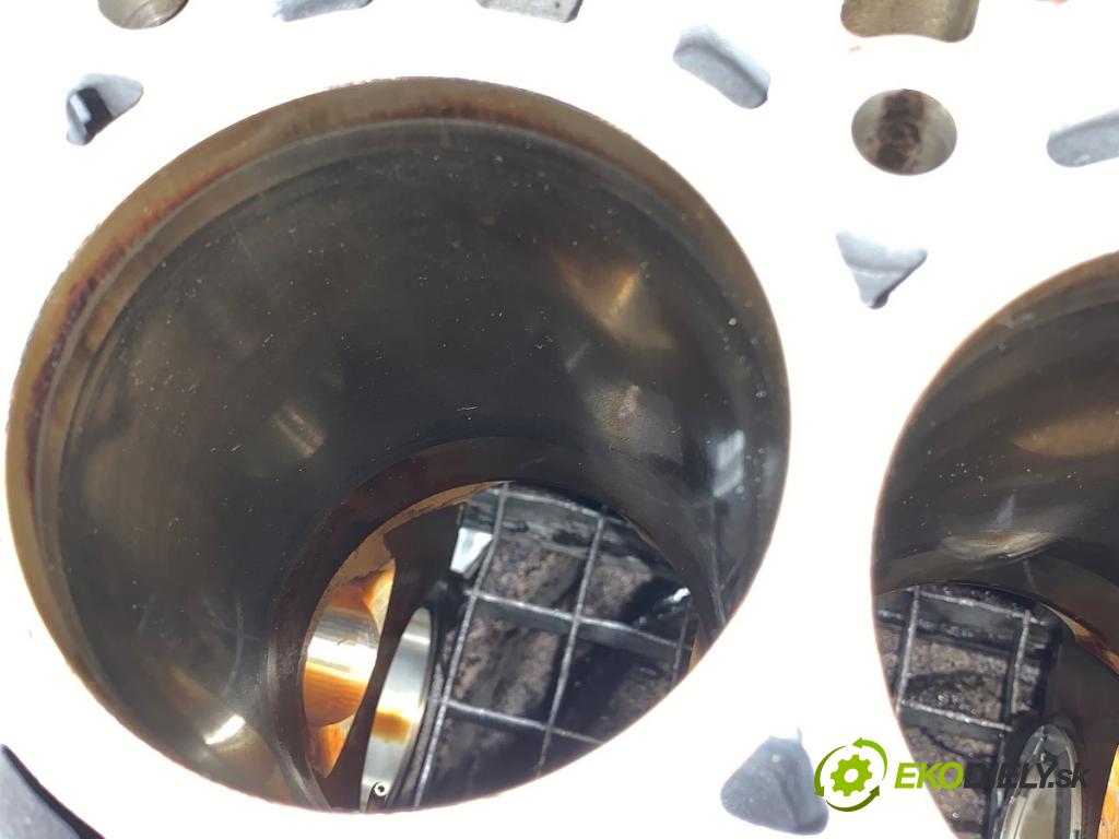 BMW F30 sedan 2017 240 kW 340 i xDrive 2998 blok Motor 8602099 B58B30A (Blok motora)