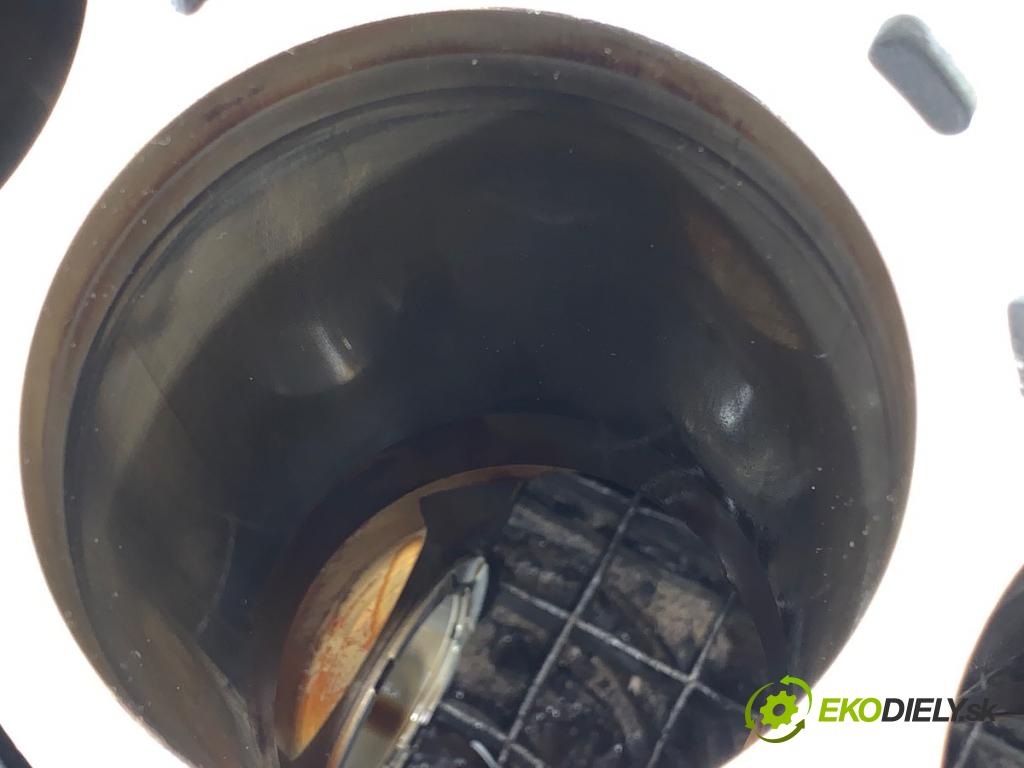 BMW F30 sedan 2017 240 kW 340 i xDrive 2998 blok Motor 8602099 B58B30A (Blok motora)