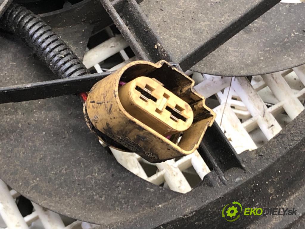 VW TRANSPORTER T5 Autobus 2003 96 kW 2.5 TDI 2461 Ventilátor chladiča 0130303917 (Ventilátor)