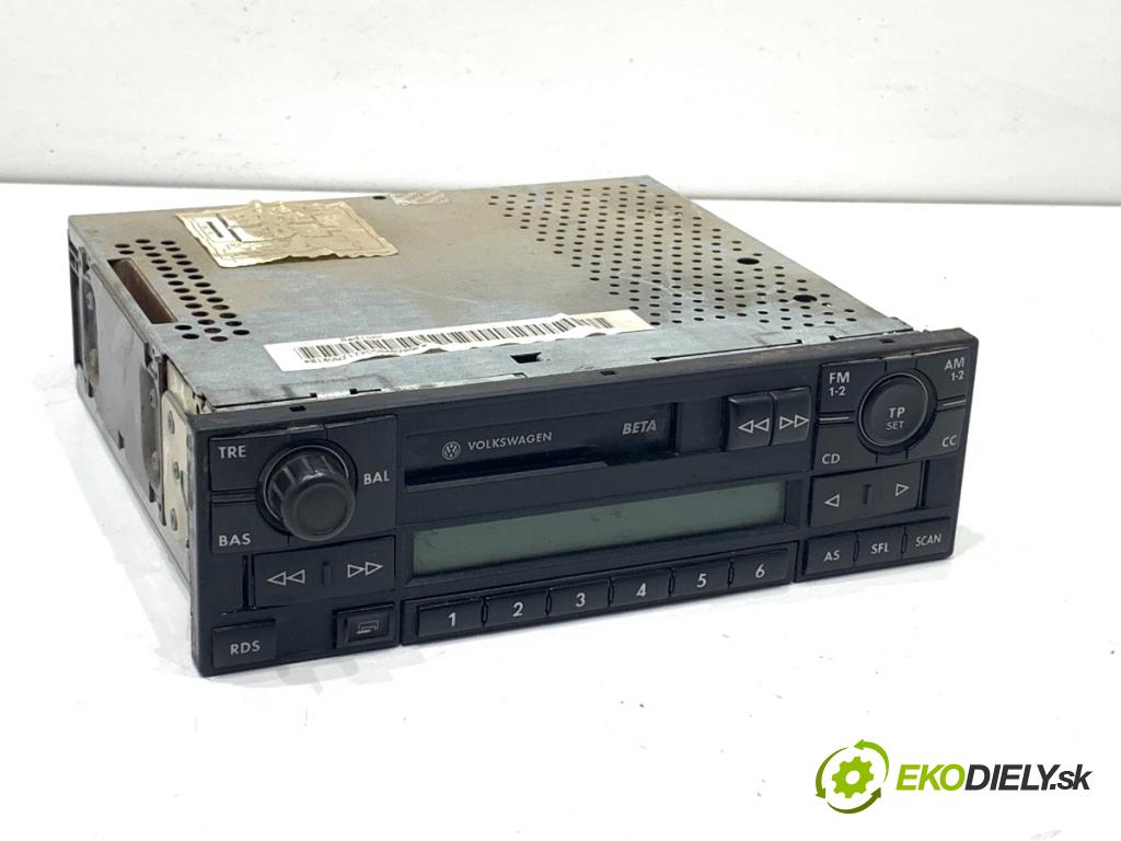 VW TRANSPORTER T5 Autobus 2003 96 kW 2.5 TDI 2461 RADIO 6X0035152C (Audio zariadenie)