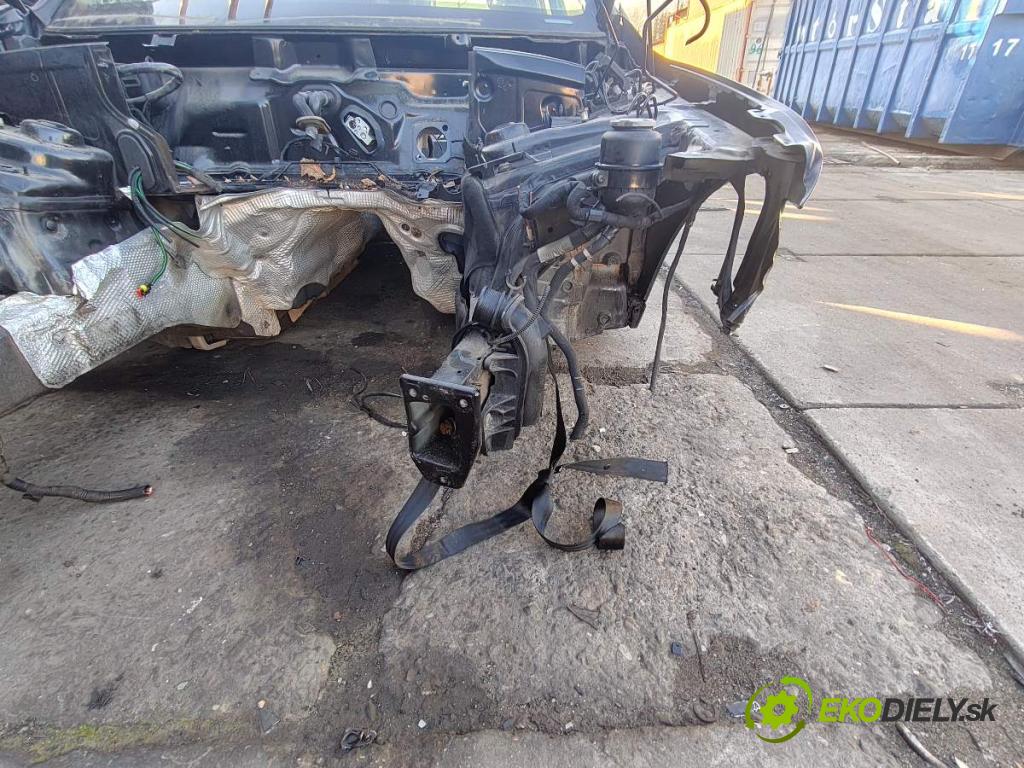 AUDI Q5 8R SUV 2012 165 kW 2.0 TFSI quattro 1984 KAROSERIA ČTVRŤÁK blatník zadní část levý pravý práh levý pravý střecha KOUPEL: