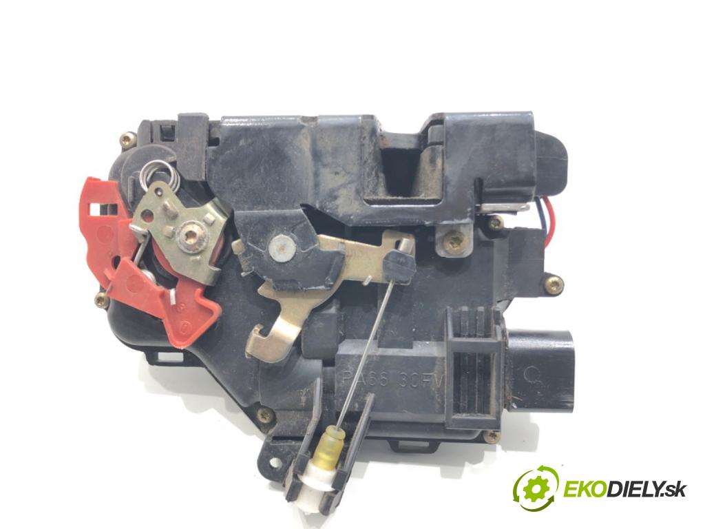 AUDI A4 B6 sedan 2003 75 kW 1.6 1595 zámok dveře pravý přední část 8E1837016C