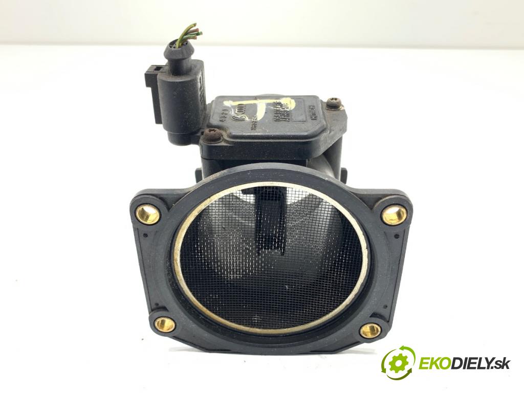 AUDI A4 B6 sedan 2003 75 kW 1.6 1595 Váha vzduchu 06A906461B (Váha vzduchu)