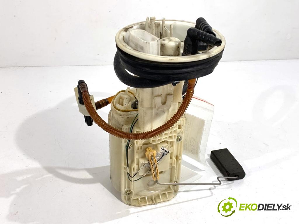 AUDI A4 B6 sedan 2003 75 kW 1.6 1595 Pumpa paliva 8E0919051L