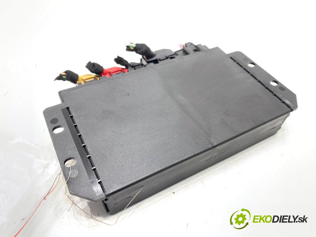 AUDI A4 B6 sedan 2003 75 kW 1.6 1595 Modul komfortu 8E0959433AR (Modul komfortu)