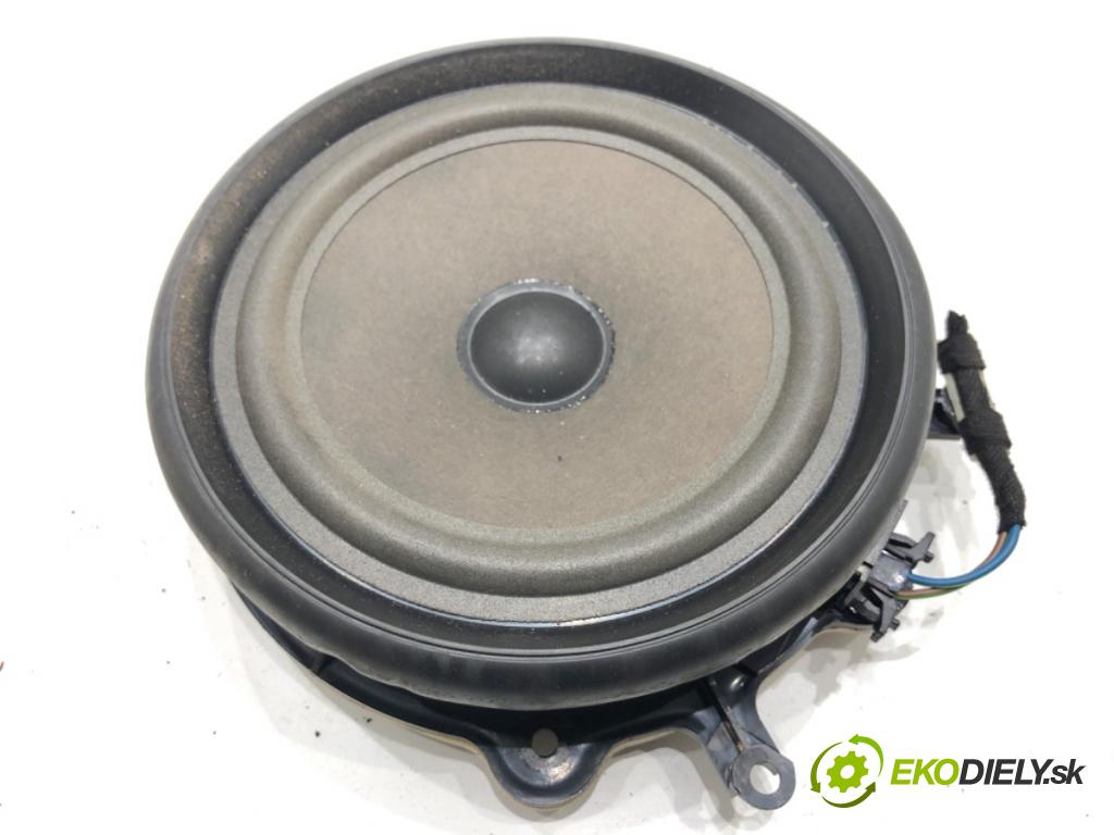 AUDI A4 B6 sedan 2003 75 kW 1.6 1595 reproduktory 8E0035411