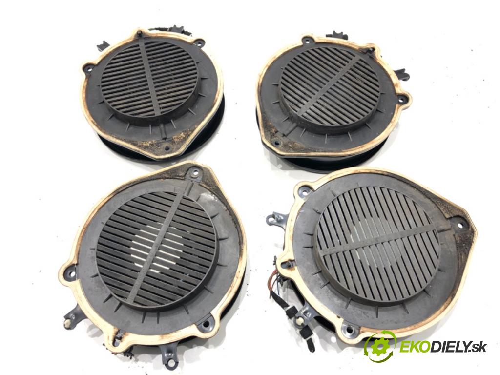 AUDI A4 B6 sedan 2003 75 kW 1.6 1595 reproduktory 8E0035411