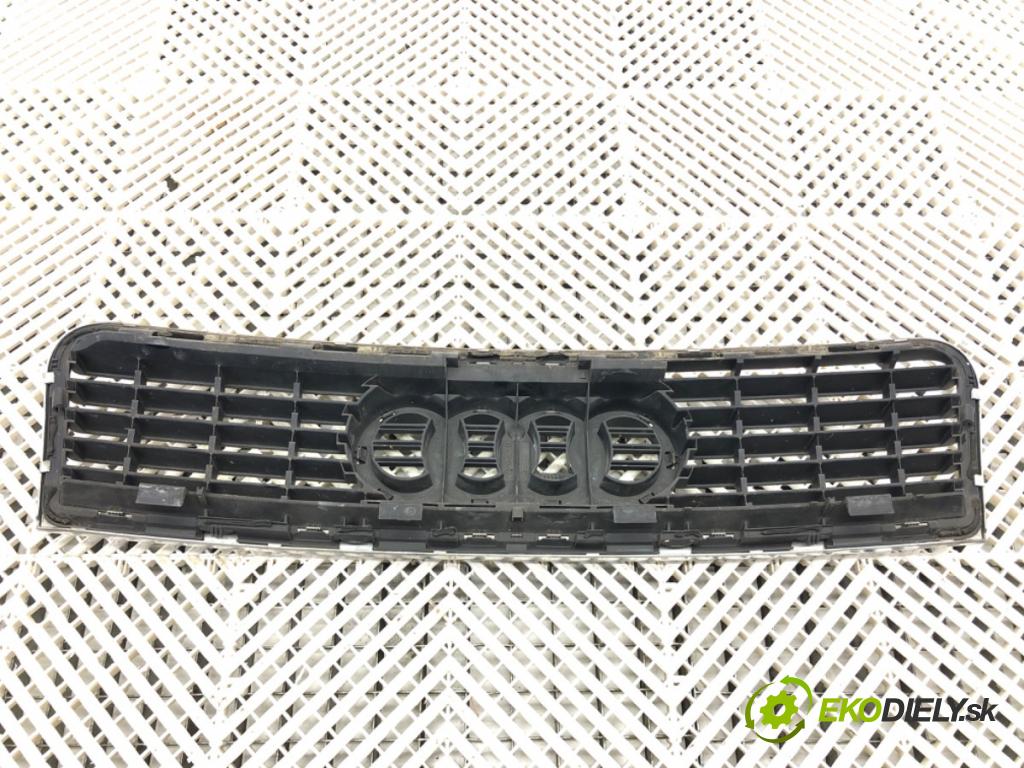 AUDI A4 B6 sedan 2003 75 kW 1.6 1595 Mriežka maska 8E0853651F (Mriežka predná (maska chladiča))