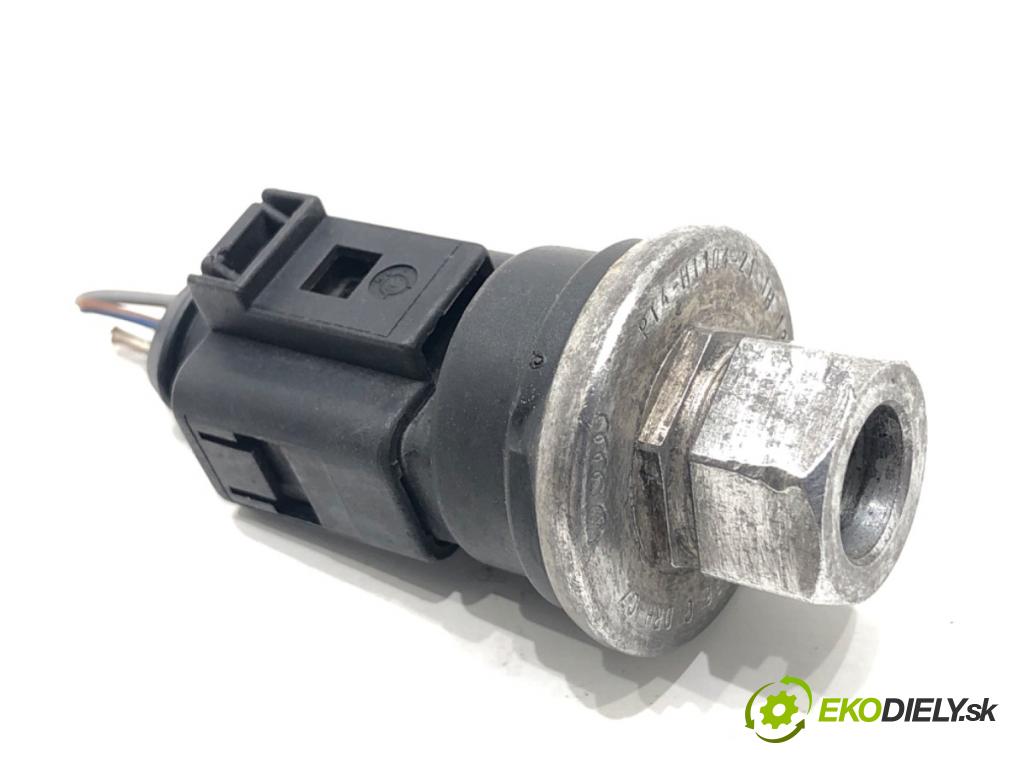 AUDI A4 B6 sedan 2003 75 kW 1.6 1595 Snímač klimatizácie  (Snímač klimatizácie)