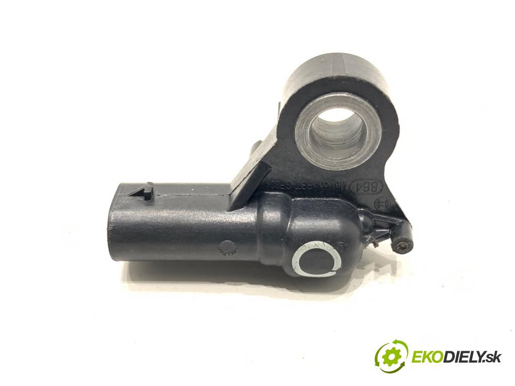 MERCEDES-BENZ GLE  2025 198 kW GLE 300 d 4-matic (167.109) 1993 Snímač nárazu A2239056103 (Snímač nárazu)