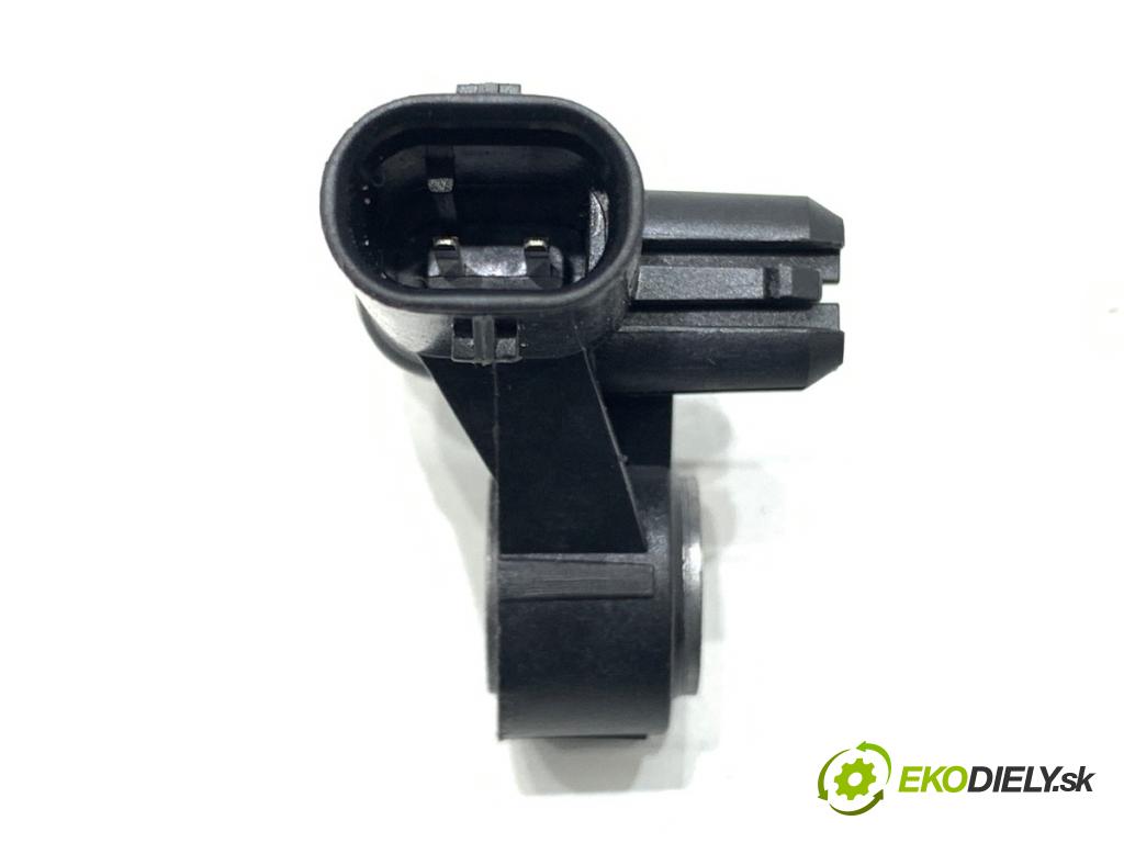 MERCEDES-BENZ GLE  2025 198 kW GLE 300 d 4-matic (167.109) 1993 Snímač nárazu A2239056103 (Snímač nárazu)