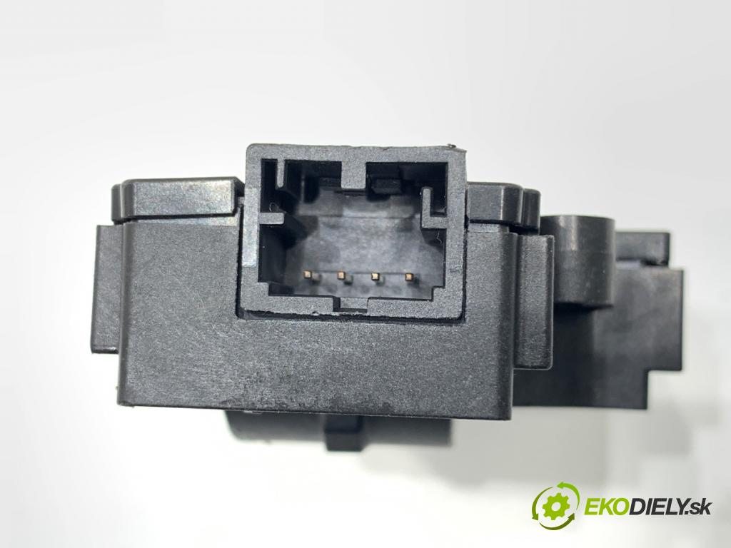 MERCEDES-BENZ GLE  2025 198 kW GLE 300 d 4-matic (167.109) 1993 Motor kúrenia EGP0065