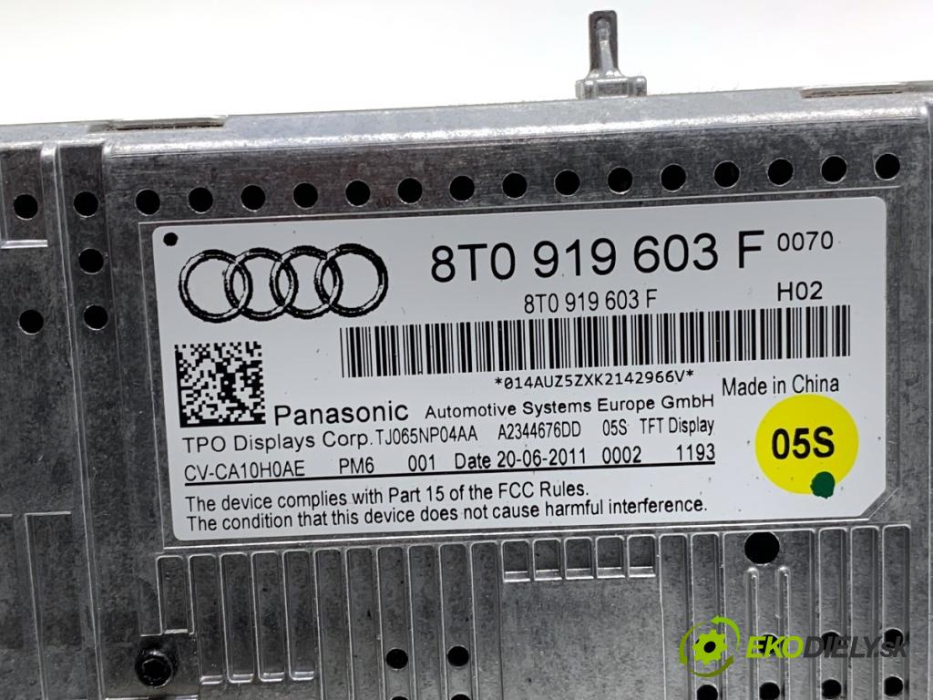 AUDI Q5 8R SUV 2012 165 kW 2.0 TFSI quattro 1984 Displej 8T0919603F (Přístrojová deska)