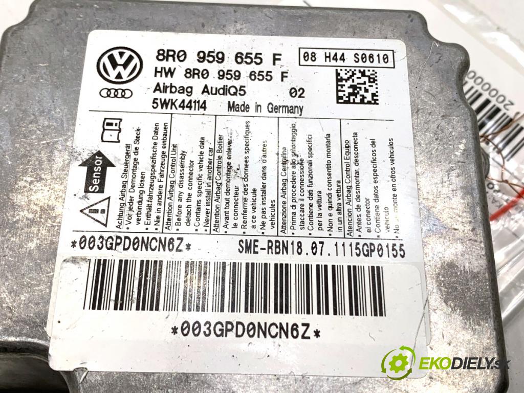 AUDI Q5 8R SUV 2012 165 kW 2.0 TFSI quattro 1984 senzor airbag 8R0959655F (Snímač)