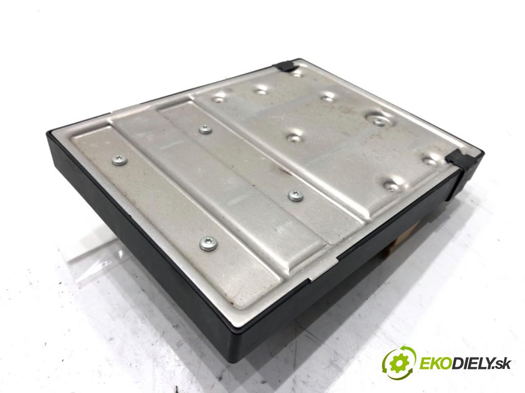 AUDI Q5 8R SUV 2012 165 kW 2.0 TFSI quattro 1984 Modul komfortu 8K0907063P (Modul komfortu)