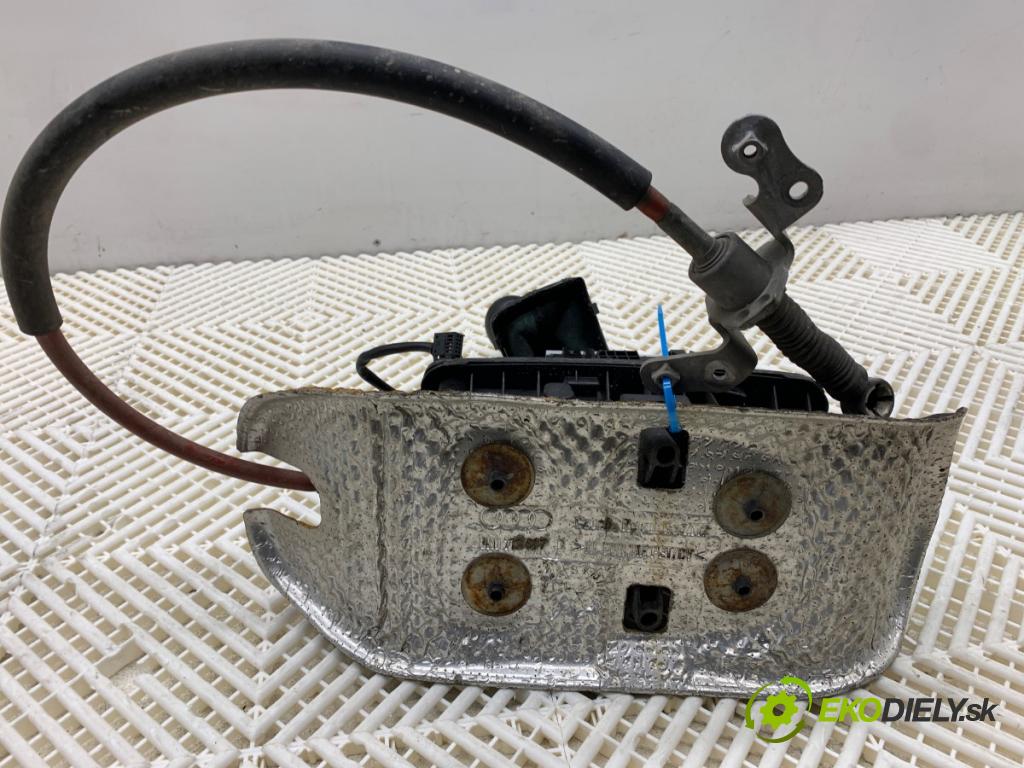 AUDI Q5 8R SUV 2012 165 kW 2.0 TFSI quattro 1984 Kulisa 8K1713041M (Rýchlostná páka (kulisa))