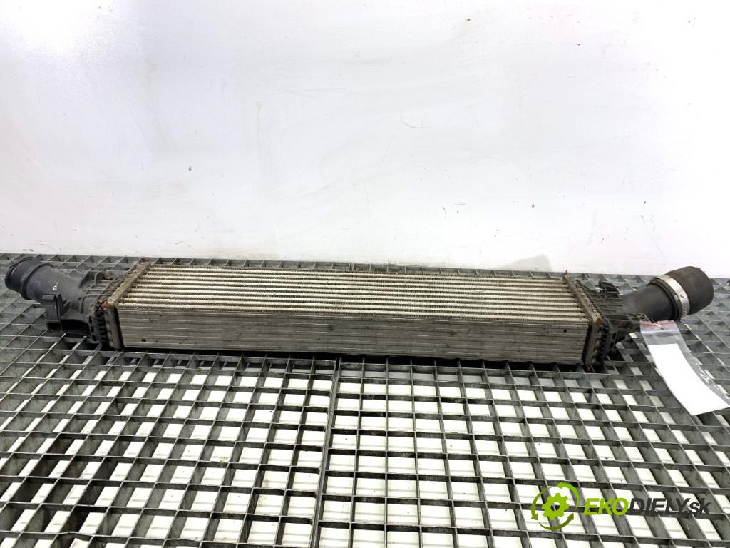 AUDI Q5 8R SUV 2012 165 kW 2.0 TFSI quattro 1984 intercooler 8K0145805G (Intercooler (chladič nasávaného vzduchu))