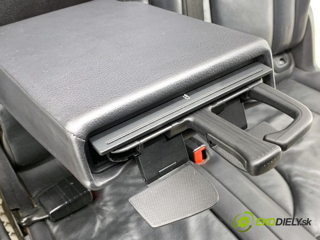 AUDI Q5 8R SUV 2012 165 kW 2.0 TFSI quattro 1984 Sedadlá, sedačky Sedadlo bočné