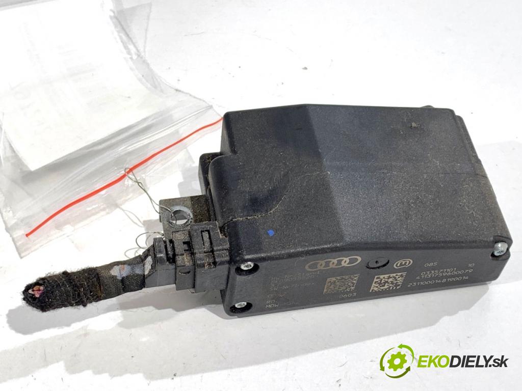 AUDI Q5 8R SUV 2012 165 kW 2.0 TFSI quattro 1984 blokáda volantu 8K0905852D (Řízení ostatní)