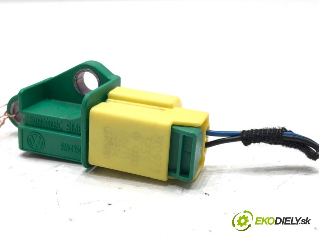 AUDI Q5 8R SUV 2012 165 kW 2.0 TFSI quattro 1984 Snímač nárazu 1K0909606C (Snímač nárazu)