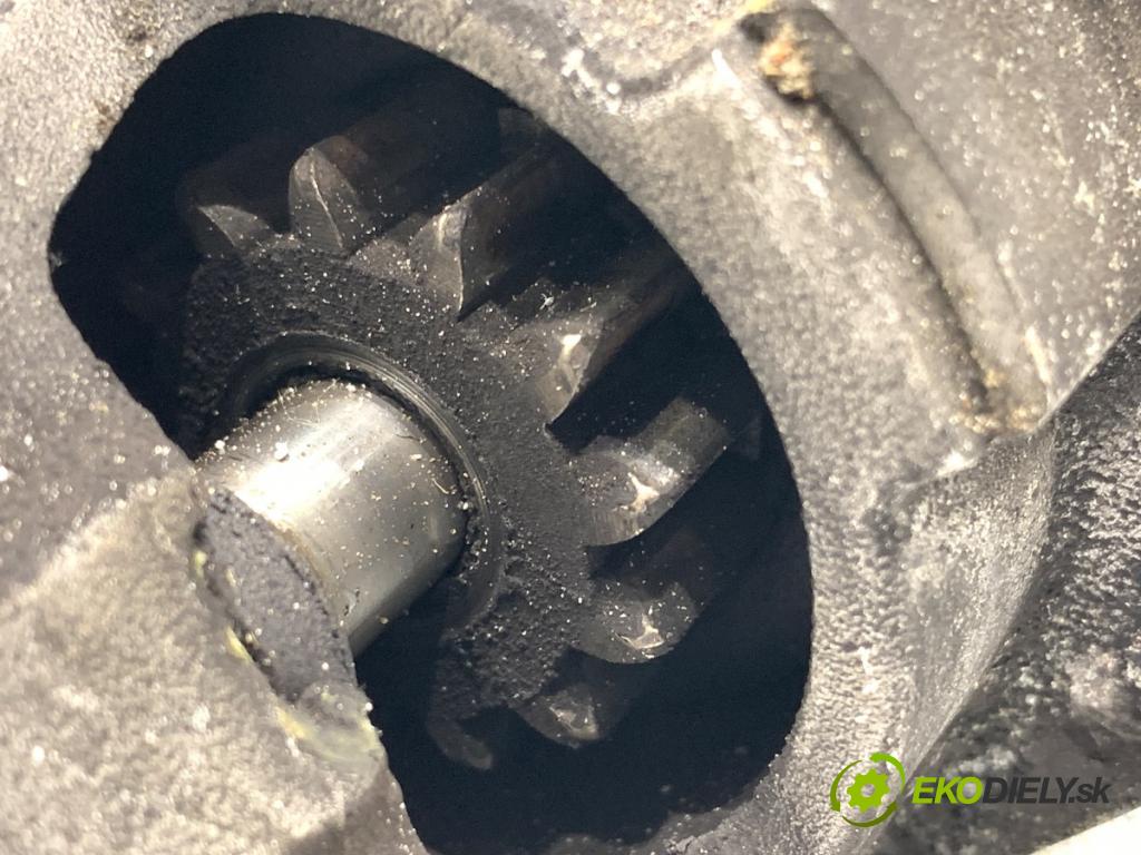 RENAULT CAPTUR I liftback 2018 87 kW 1.2 TCe 120 1197 startér 233000557R (Startér)