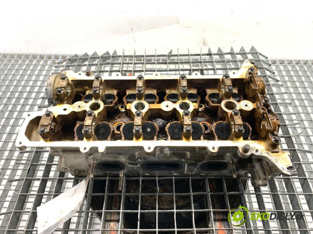 RENAULT CAPTUR I liftback 2018 87 kW 1.2 TCe 120 1197 Hlava valcov 110425271R (Hlava valcov)