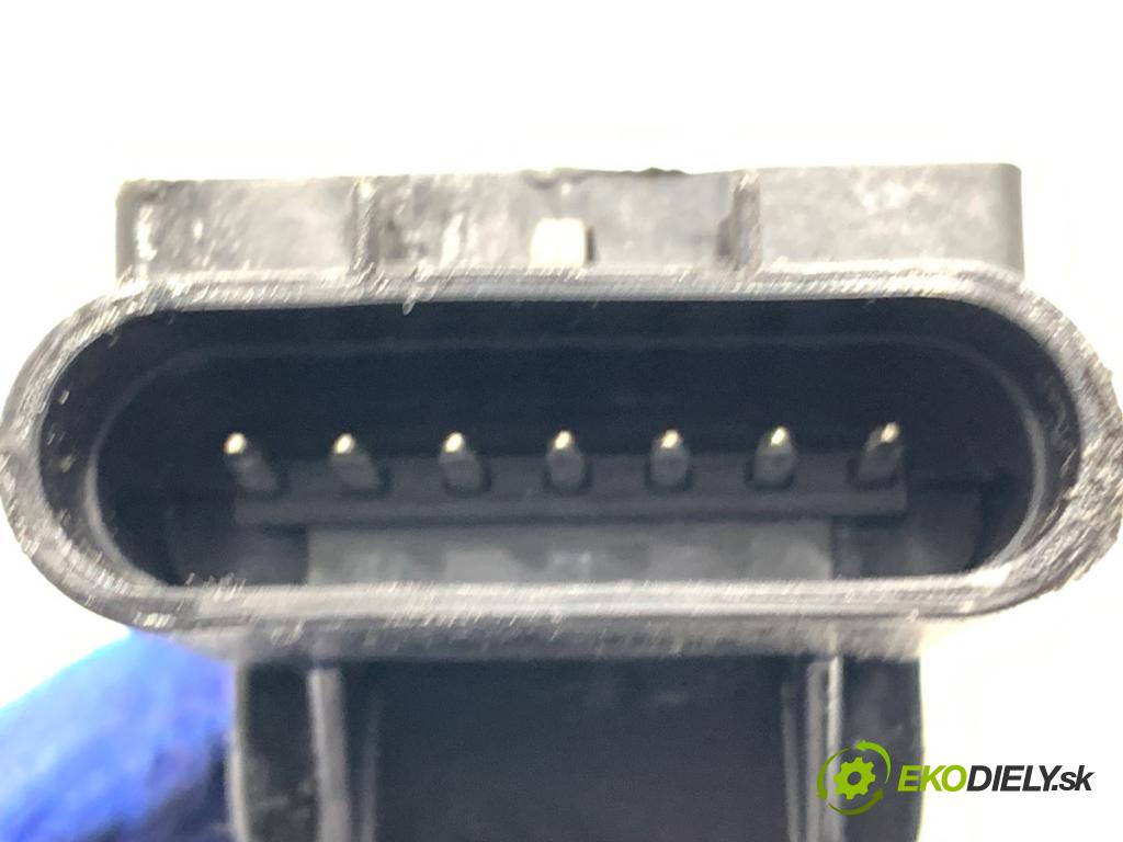 OPEL MERIVA B nadwozie wielkoprzestrzenne (MPV) 2017 88 kW 1.4 (75) 1364 Cievka zapaľovacia 374219762 (Zapaľovacia cievka)