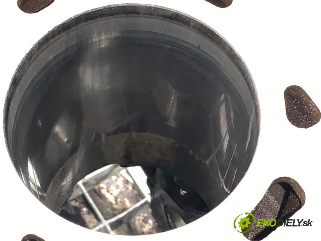 FORD MONDEO MK4 liftback 2007 92 kW 1.8 TDCi 1753 blok Motor QYBA (Blok motora)