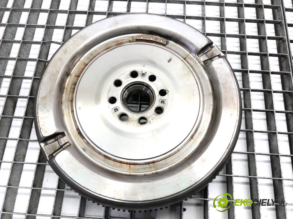 VW TRANSPORTER T5 Autobus 2003 96 kW 2.5 TDI 2461 Spojková sada (bez ložiska) komplet 124034510 (Spojková sada)