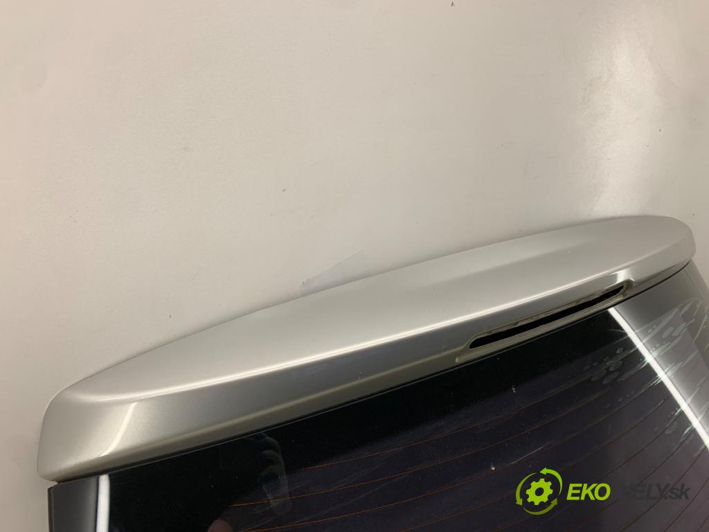 NISSAN QASHQAI J10 SUV 2008 78 kW 1.5 dCi 1461 kapota zad KY0