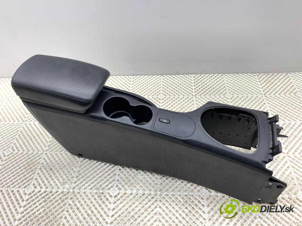 NISSAN QASHQAI J10 SUV 2008 78 kW 1.5 dCi 1461 loketní opěrka 96910JD000 (Loketní opěrka)