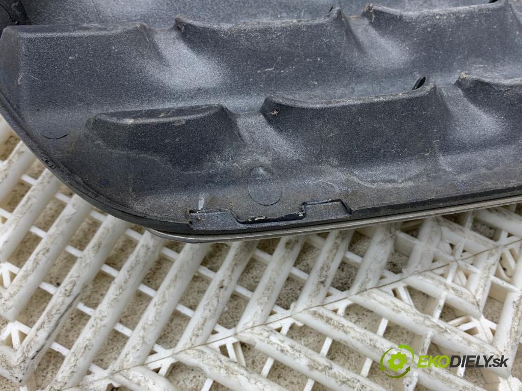 NISSAN QASHQAI J10 SUV 2008 78 kW 1.5 dCi 1461 mřížka maska  (Přední mřížka (maska chladiče))