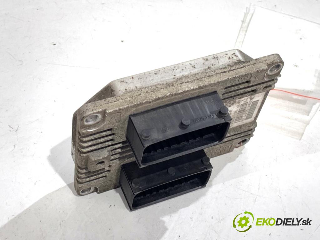 FIAT 500 liftback 2008 51 kW 1.2 (312AXA1A) 1242 riadiaca jednotka Motor 51819346 (Riadiaca jednotka)