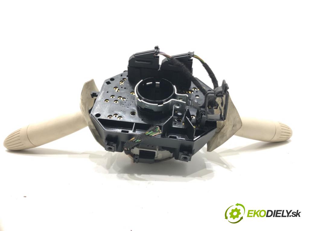 FIAT 500 liftback 2008 51 kW 1.2 (312AXA1A) 1242 Prepínač kombinovaný 07354521430 (Prepínacie páčky pod volantom)