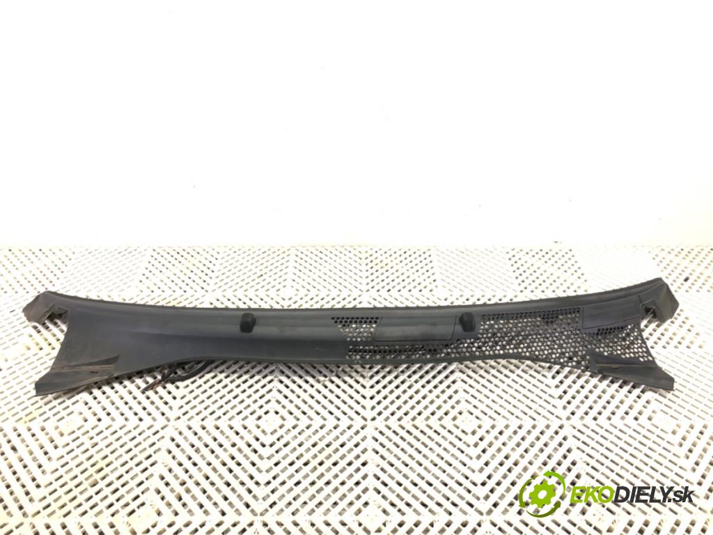 FIAT 500 liftback 2008 51 kW 1.2 (312AXA1A) 1242 Torpédo, plast pod čelné okno 735426018 (Torpédo (plast pod čelným sklom))