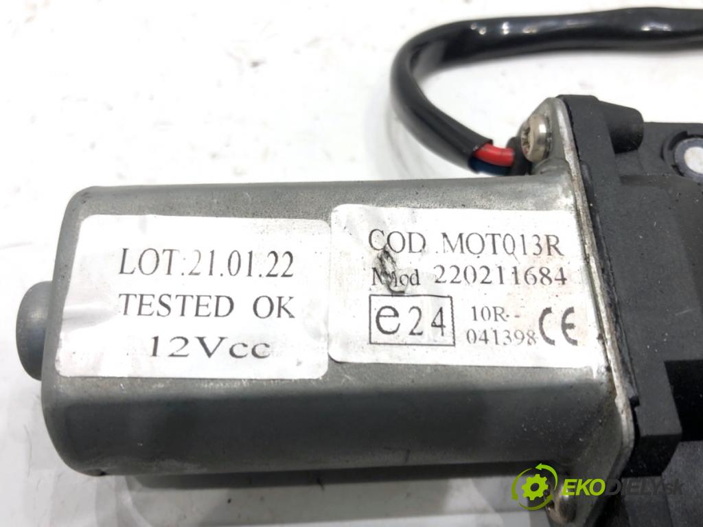 FIAT 500 liftback 2008 51 kW 1.2 (312AXA1A) 1242 Mechanizmus okna pravy predný