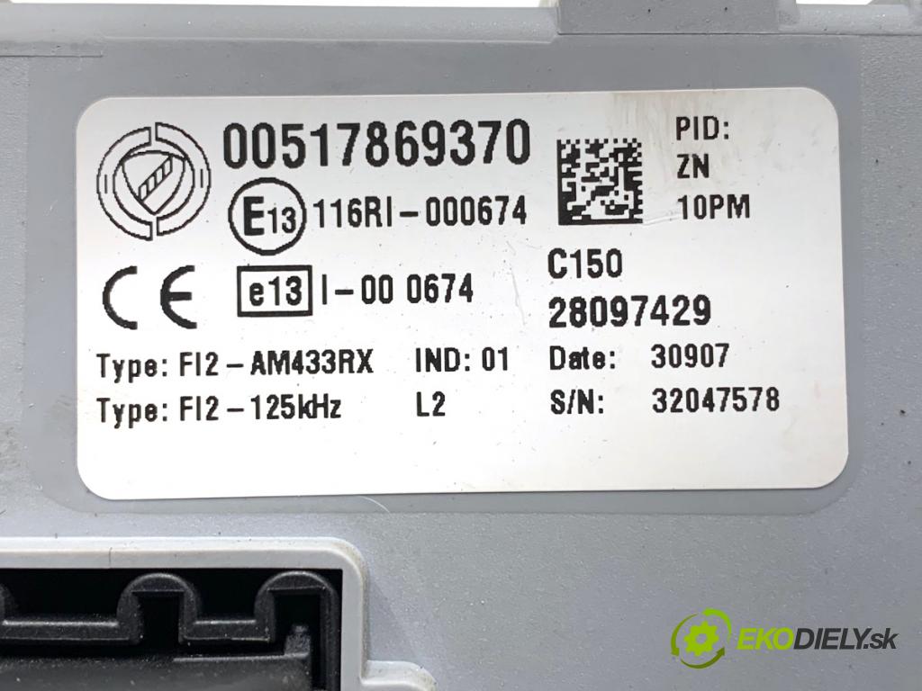 FIAT 500 liftback 2008 51 kW 1.2 (312AXA1A) 1242 modul BSI 00517869370 (Pojistková skříňka)