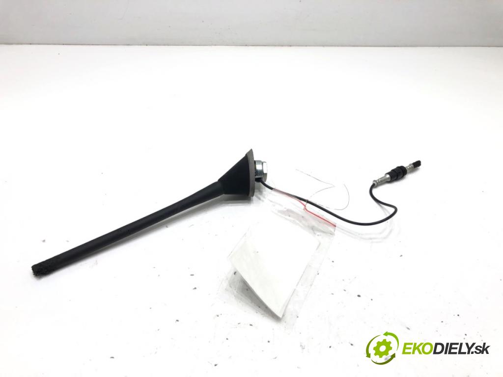 FIAT 500 liftback 2008 51 kW 1.2 (312AXA1A) 1242 ANTENA 51789234