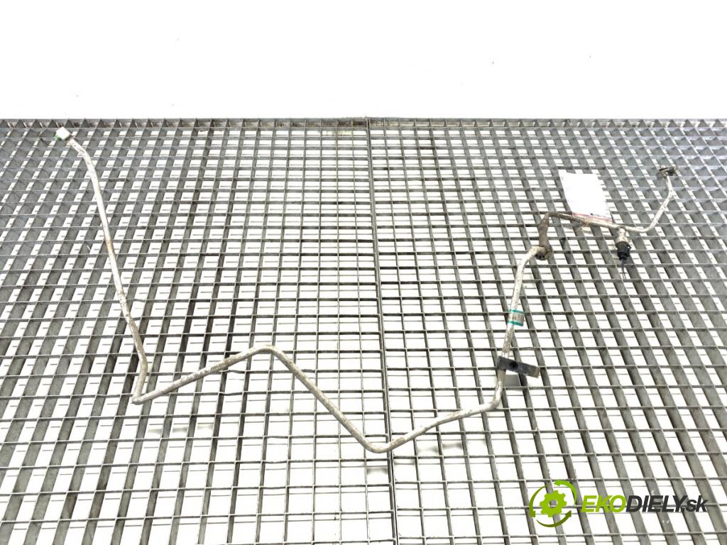 FIAT 500 liftback 2008 51 kW 1.2 (312AXA1A) 1242 rúrka klimatizace 51786215 (Trubka klimatizace)