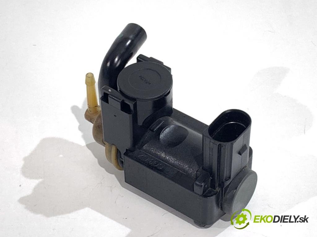 AUDI A7 4G liftback 2012 230 kW 3.0 TDI quattro 2967 Ventil tlaku 059906627M (Ventil)