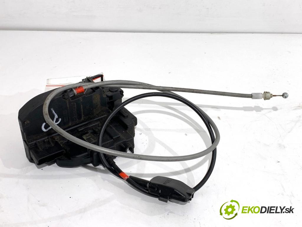 NISSAN NOTE E11 nadwozie wielkoprzestrzenne (MPV) 2009 65 kW 1.4 1386 zámok Dvere pravy predný
