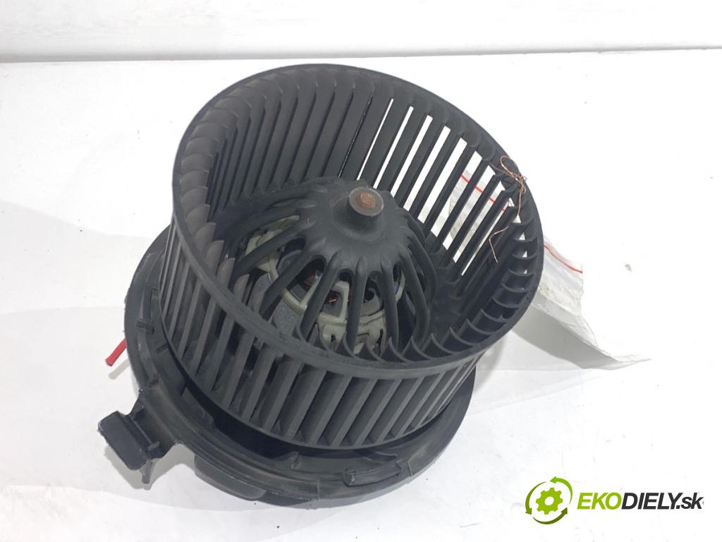 NISSAN NOTE E11 nadwozie wielkoprzestrzenne (MPV) 2009 65 kW 1.4 1386 ventilátor kúrenia F667217D