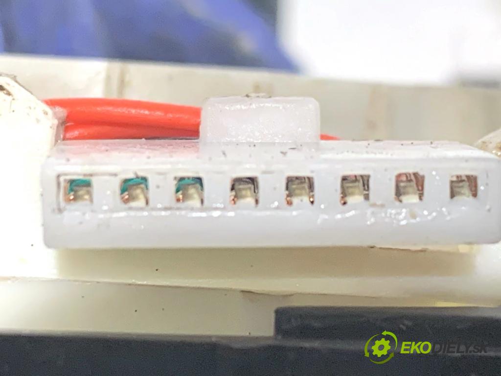 NISSAN NOTE E11 nadwozie wielkoprzestrzenne (MPV) 2009 65 kW 1.4 1386 kroužek slimák airbag  (Airbag)