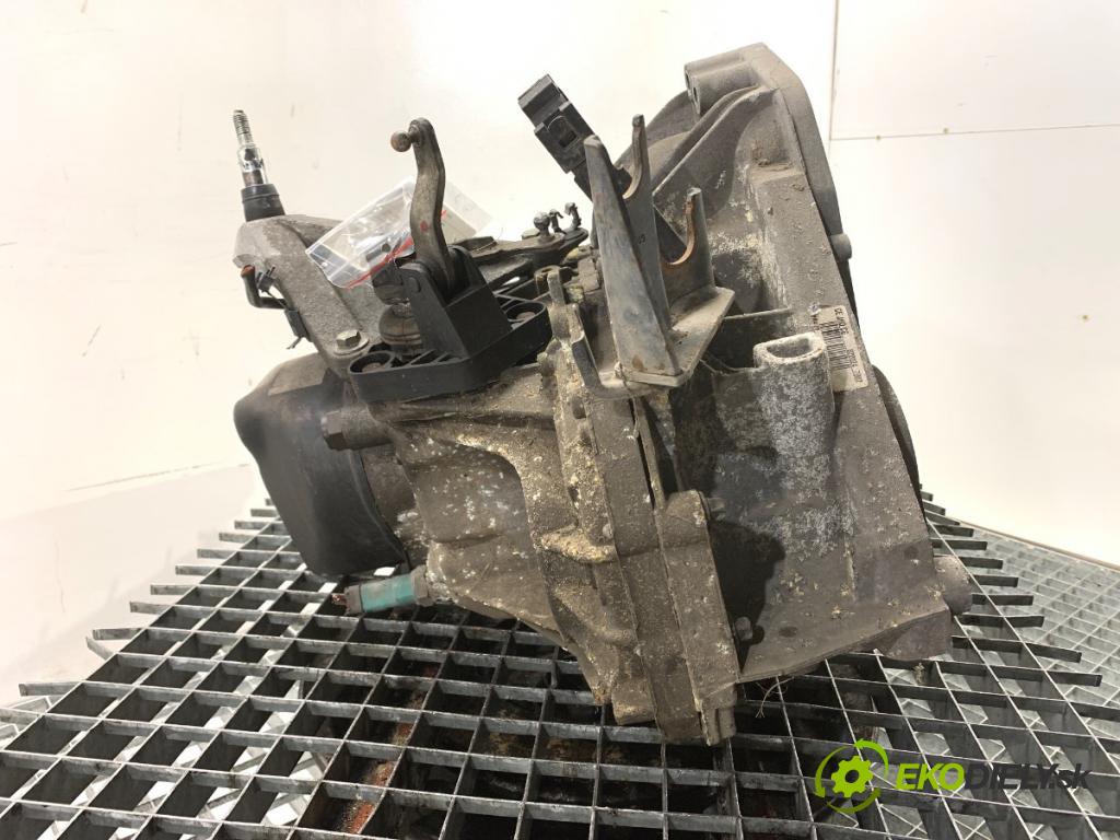 NISSAN NOTE E11 nadwozie wielkoprzestrzenne (MPV) 2009 65 kW 1.4 1386 Prevodovka CEJHQCG (Prevodovka)