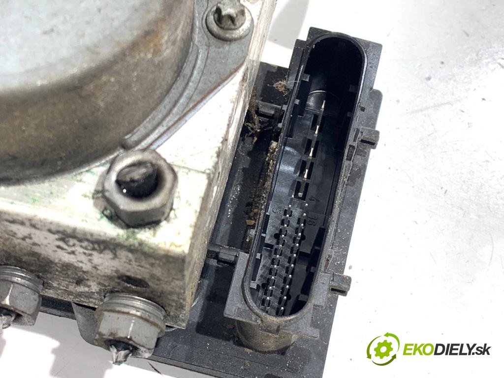 NISSAN NOTE E11 nadwozie wielkoprzestrzenne (MPV) 2009 65 kW 1.4 1386 pumpa ABS 47660-9U100 (Pumpa ABS)