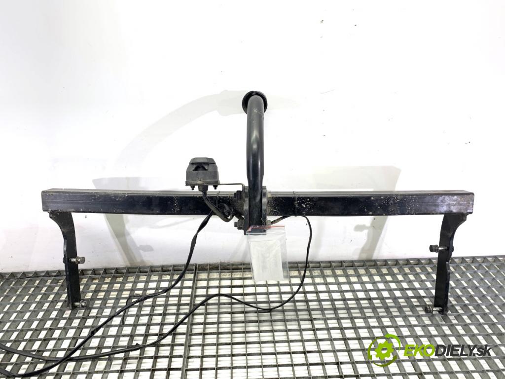 NISSAN NOTE E11 nadwozie wielkoprzestrzenne (MPV) 2009 65 kW 1.4 1386 Hák tažné zařízení  (Tažné zařízení)