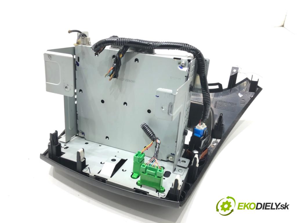 HONDA CIVIC VIII liftback 2007 103 kW 2.2 CTDi (FK3) 2204 RADIO 39100 SMG-G016-M1 (Audio zariadenie)